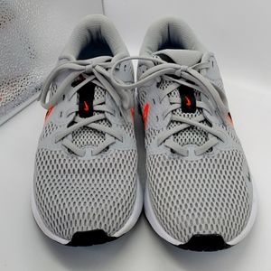 Nike Renew Ride 2 (Size 9)